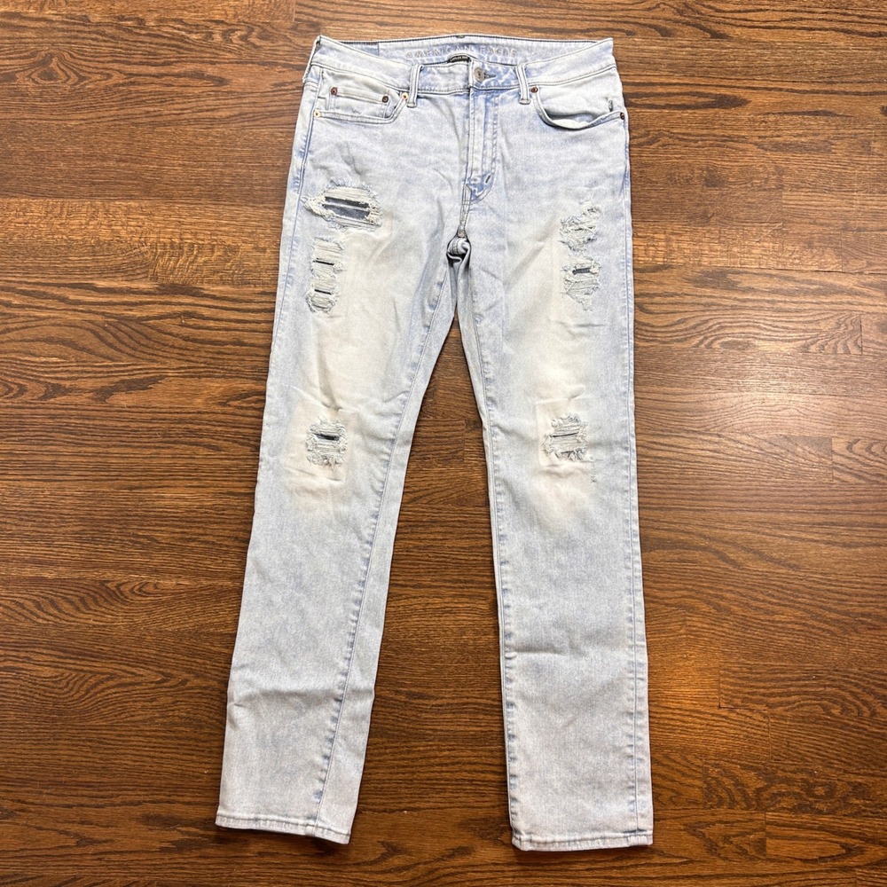 American Eagle Airflex 360 Slim Jeans Mens 33x32 Distressed Light Wash Denim